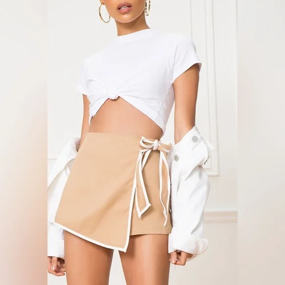 Superdown Samara skort - Picture 2 of 13